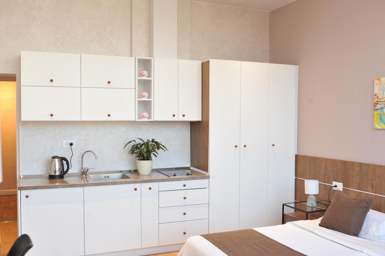 Sky Apartments Тирана Екстериор снимка