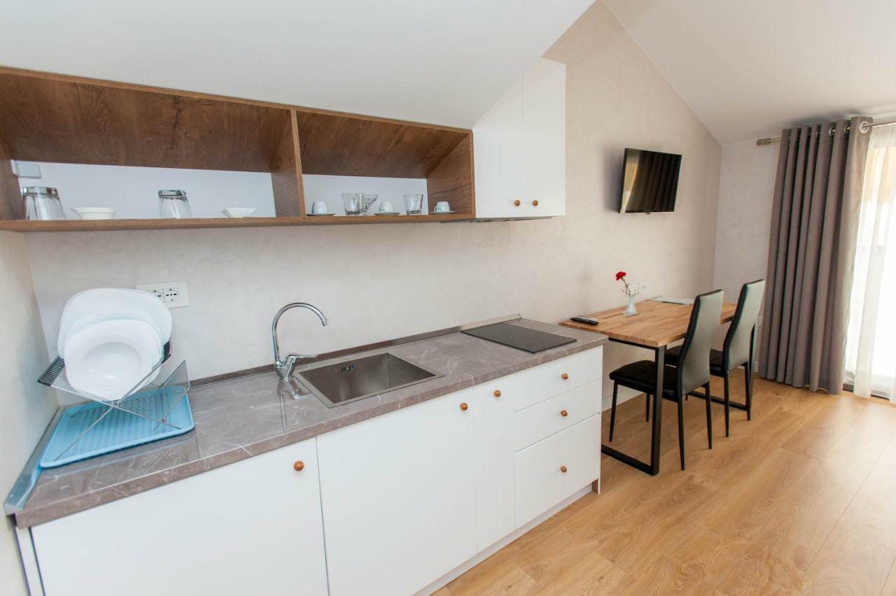 Sky Apartments Тирана Екстериор снимка
